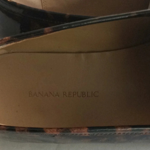 Banana Republic Leopard Print Patent Leather Flats - Picture 8 of 8